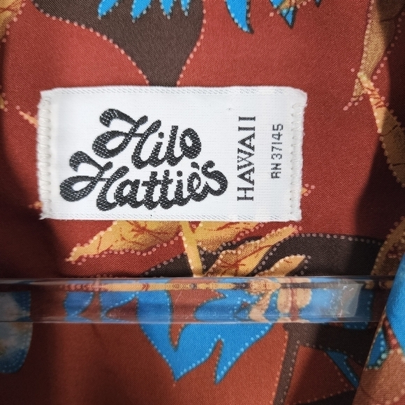 HILO HATTIE'S HAWAII BOTANICAL SHIRT - Picture 5 of 5